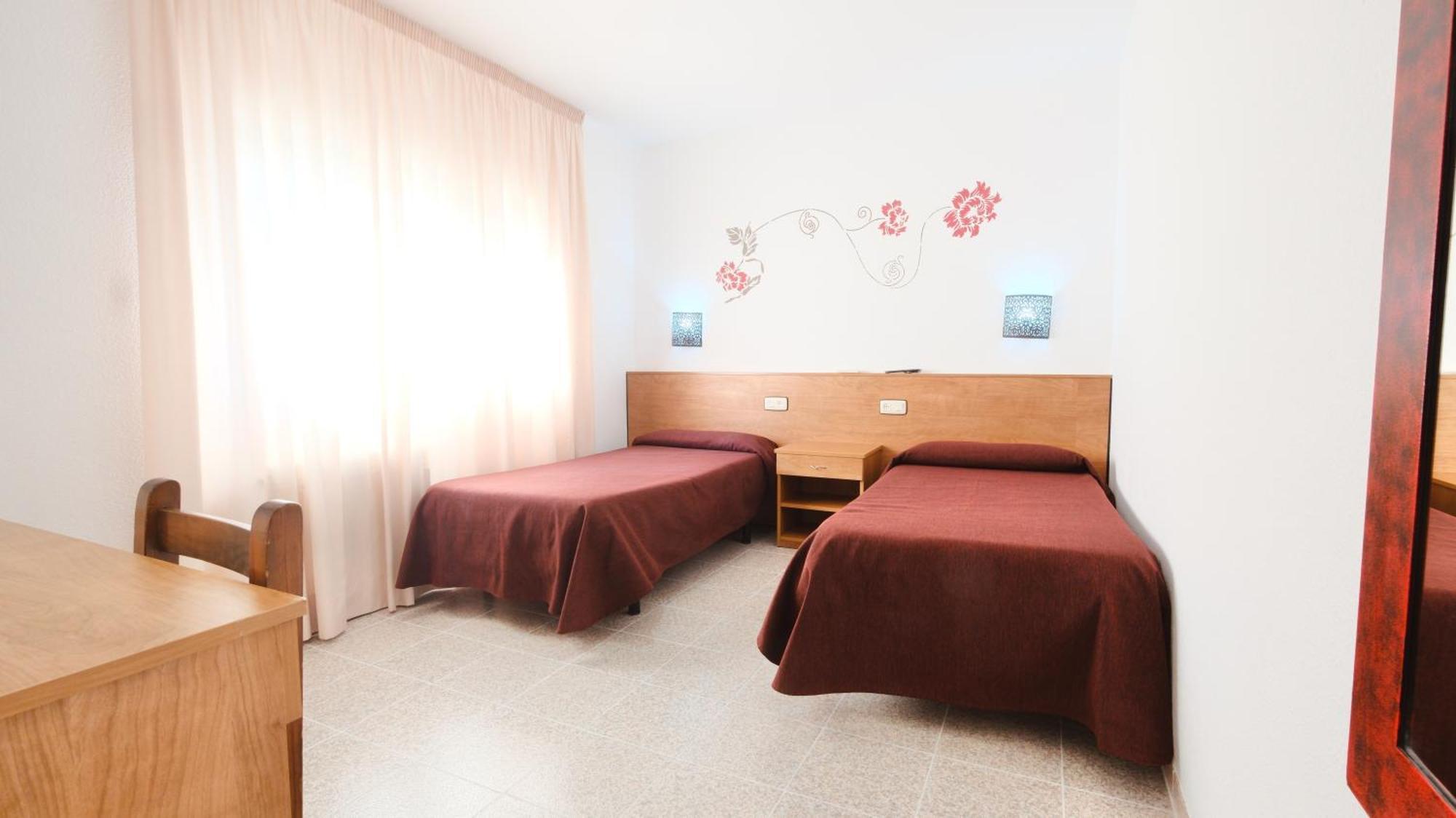 Hotel Paradis Torredembarra Exterior photo